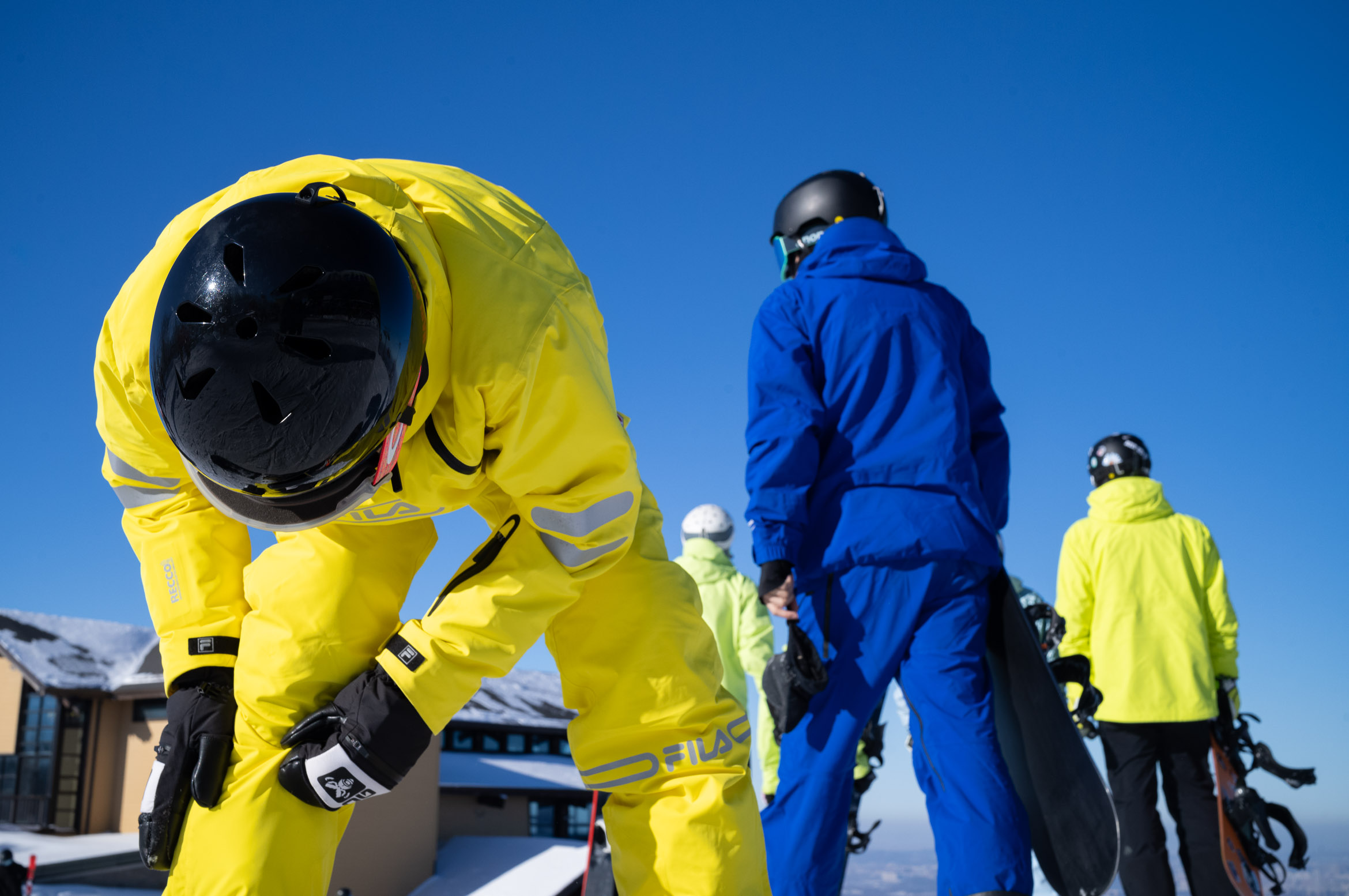 People at a ski resort in Jilin Province 吉林省一个滑雪场的人们